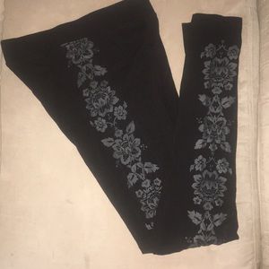 Aeropostale Floral Leggings